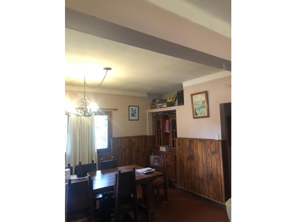 EN VENTA AMPLIA CASA EN EL CENTRO DE EL BOLSÓN CA-245 - 6