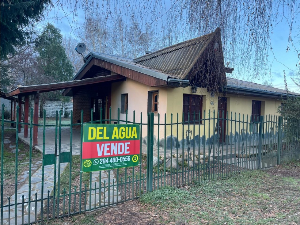 EN VENTA CASA SOBRE LOTE DE 600 M2 EN BARRIO LAS QUINTAS, EL BOLSÓN - 1