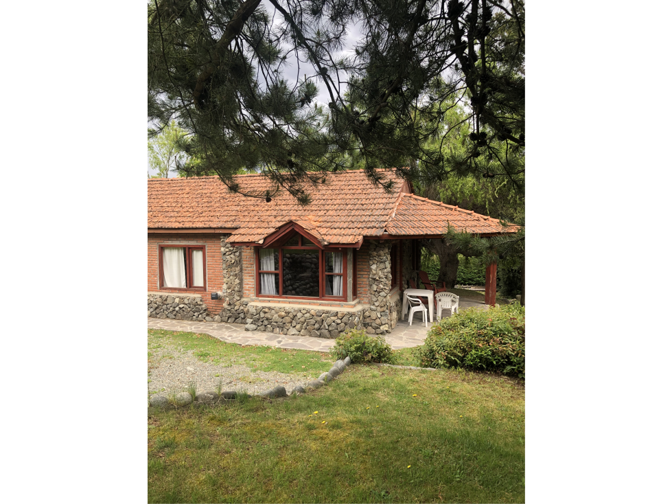 EN VENTA COMPLEJO DE CABAÑAS EN EL BOLSÓN ET-41