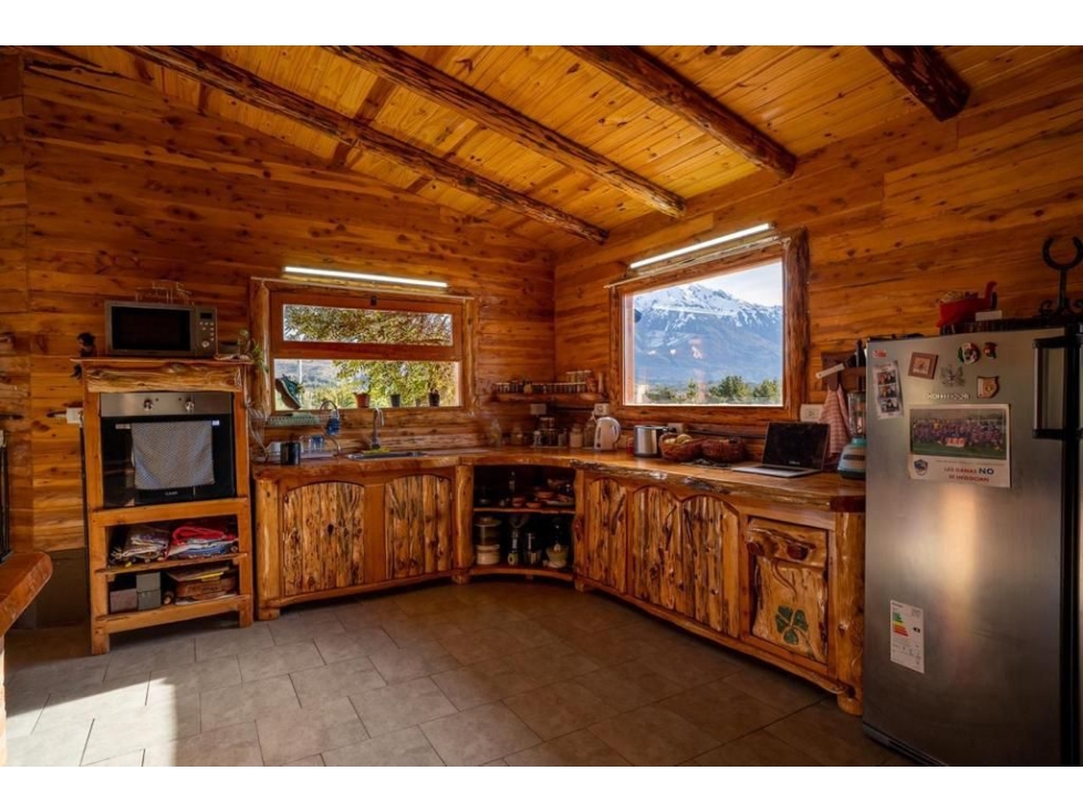 EN VENTA AMPLIA CASA EN EPUYEN CA-256 - 6