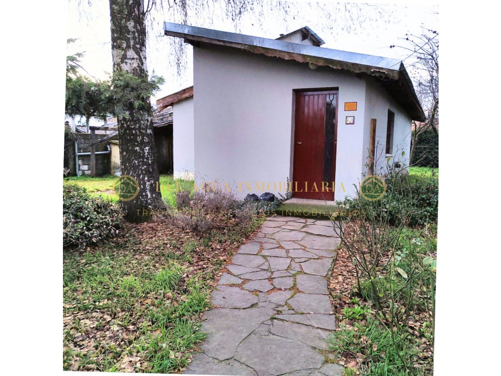 OPORTUNIDAD EN VENTA CASA DE 2 DORMITORIOS EN EL BOLSON CA-304 — foto 2