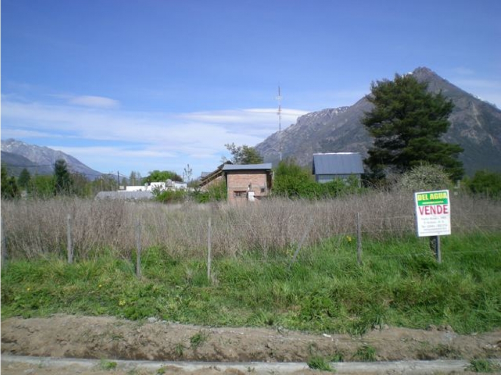 EN VENTA LOTES EN EL CENTRO DE EL HOYO LO 48 - 6