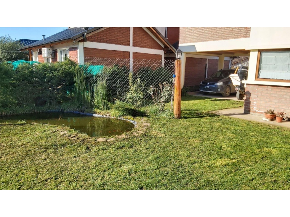 EN VENTA CASA DE 3 DORMITORIOS EN BARRIO ARRAYANES, EL BOLSÓN CA-362 - 3