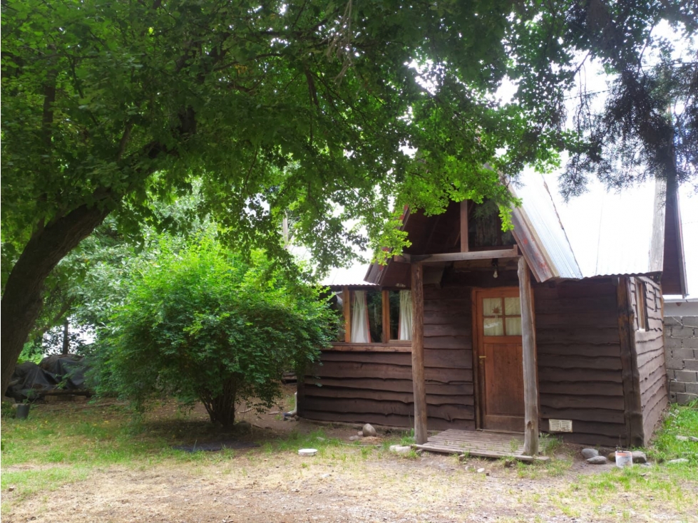 EN VENTA CASA CON EXCELENTE UBICACIÓN EN EL BOLSÓN CA-253 - 4