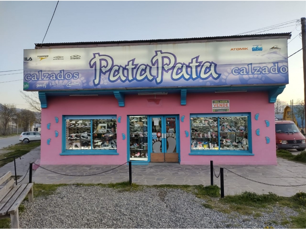 EN VENTA LOCAL COMERCIAL, CASA Y DEPARTAMENTO EN EL BOLSÓN - 1