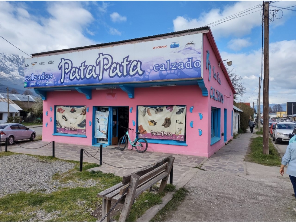 EN VENTA LOCAL COMERCIAL, CASA Y DEPARTAMENTO EN EL BOLSÓN - 3