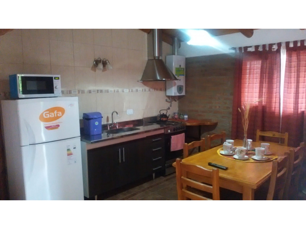 SE ALQUILA CASA DE 2 DORMITORIOS EN EL BOLSÓN — foto 5