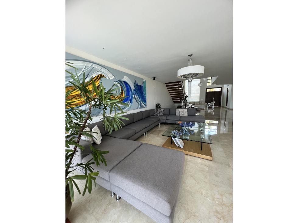 Impresionante Casa de 562m² en Villa Campestre - 4
