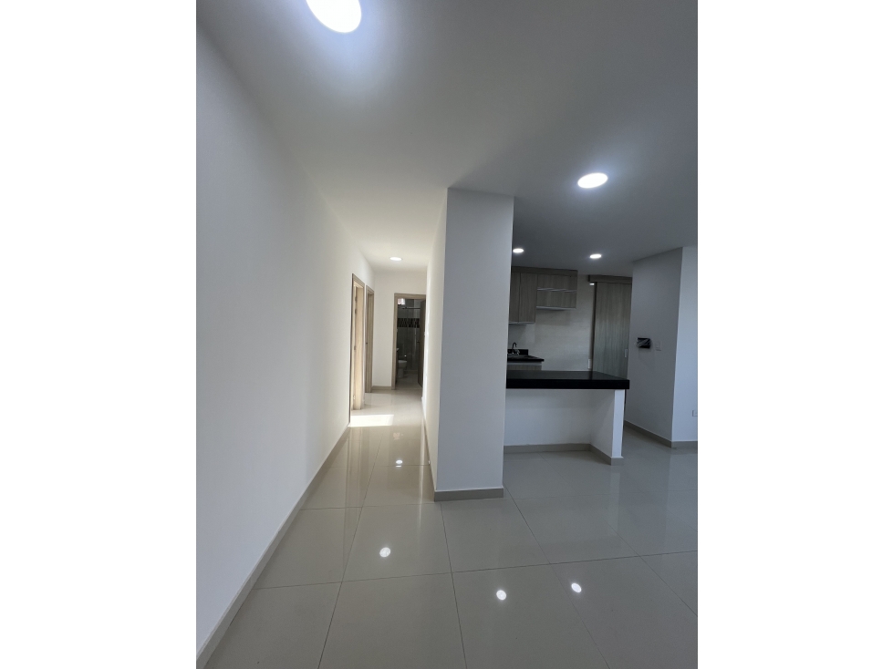 APARTAMENTO COMODO Y ESPACIOSO EN SECTOR DE LUJO EN BARRANQUILLA — foto 2
