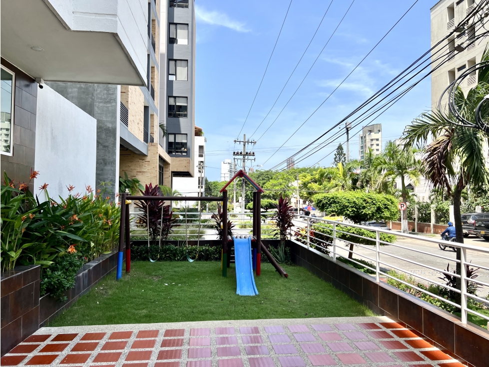APARTAMENTO EN SECTOR DE LUJO EN BARRANQUILLA CON INCREIBLE VISTA — foto 3