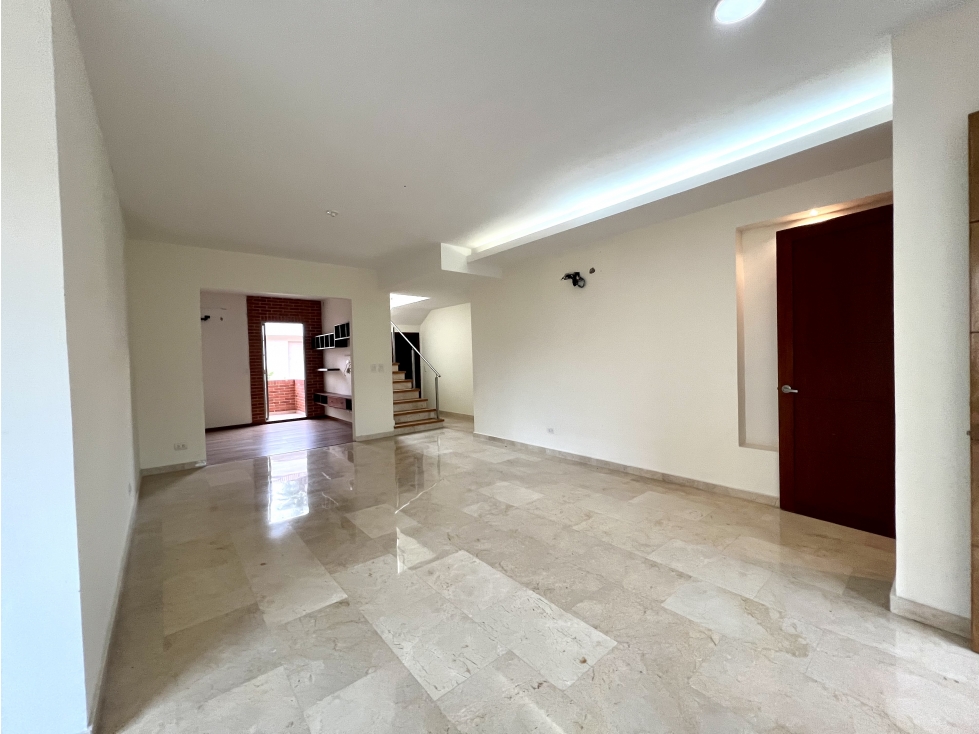 Elegante Casa en Conjunto en Villa Campestre - 400m² — foto 2