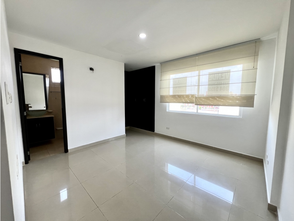 APARTAMENTO EN SECTOR DE LUJO EN BARRANQUILLA CON INCREIBLE VISTA — foto 5