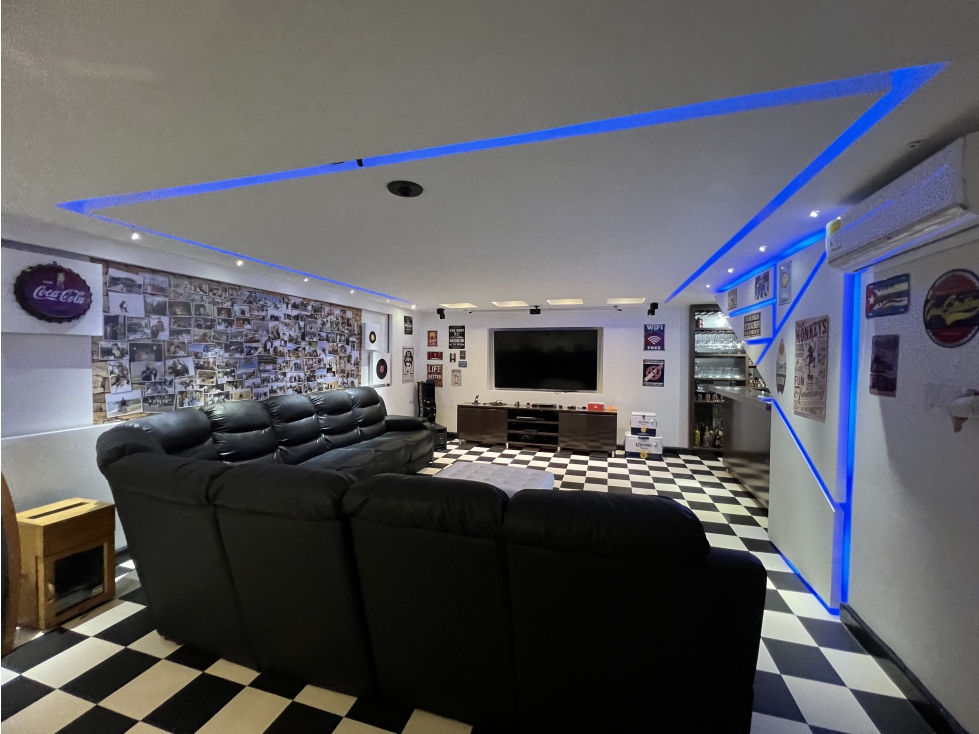 Impresionante Casa de 562m² en Villa Campestre - 6