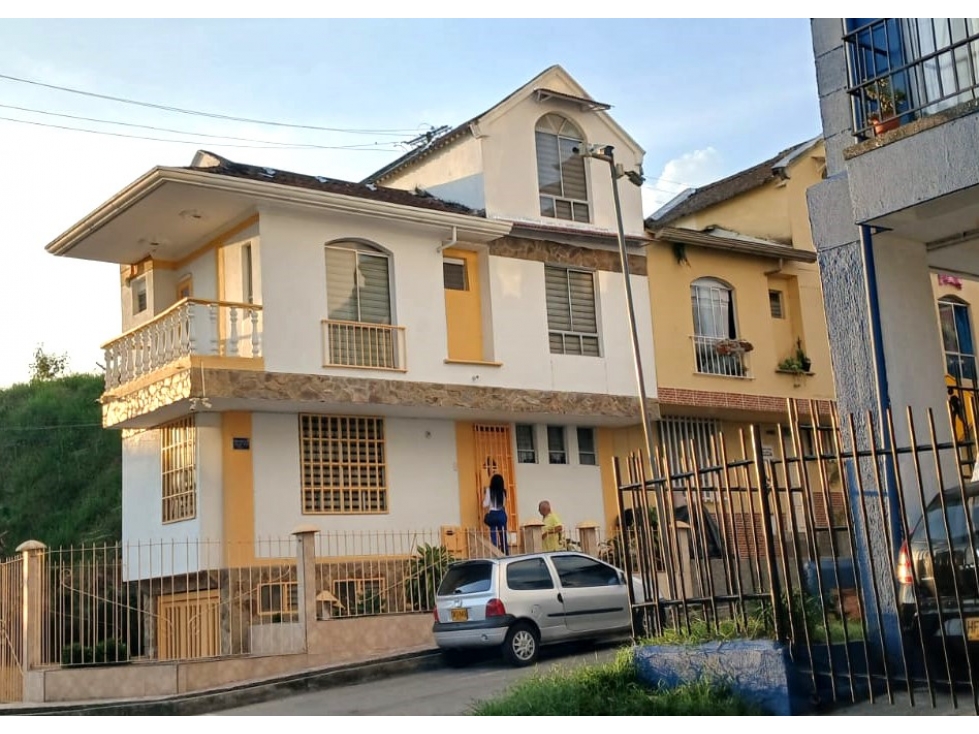 VENTA CASA EN CALARCÁ, QUINDÍO - BARRIO RINCON DEL PRADO — foto 2