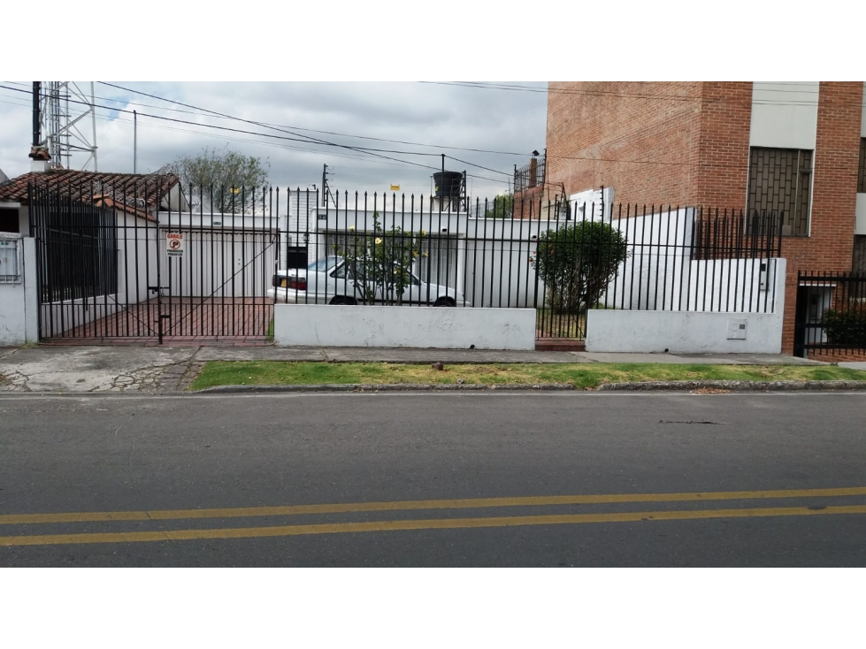 VENTA DE HERMOSA CASA EN NIZA NORTE, EN BOGOTA — foto 2