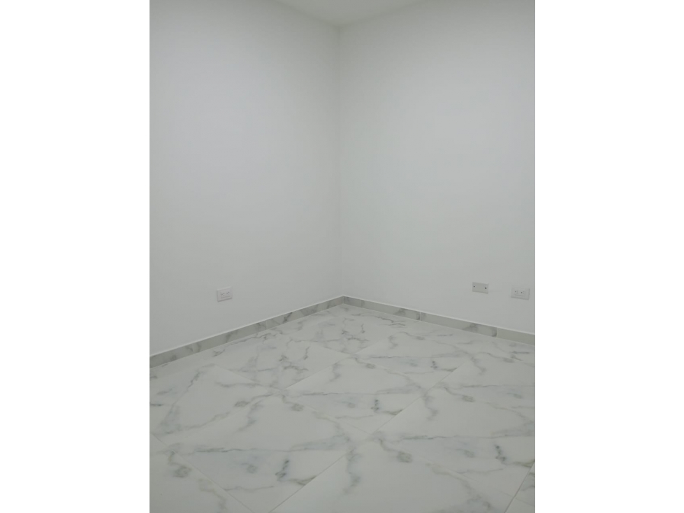 Apartamento en arriendo en Balmoral PH - 3