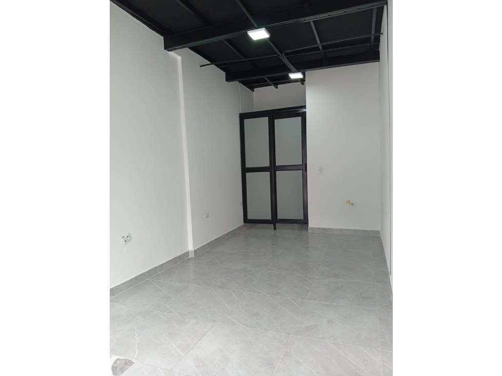 Local en renta en la Cra 13 con Calle 10 en Santa Rosa de Cabal - 4