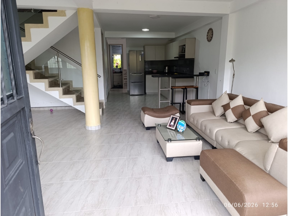 Casa Amplia en conjunto cerrado de santa Rosa de cabal — foto 4
