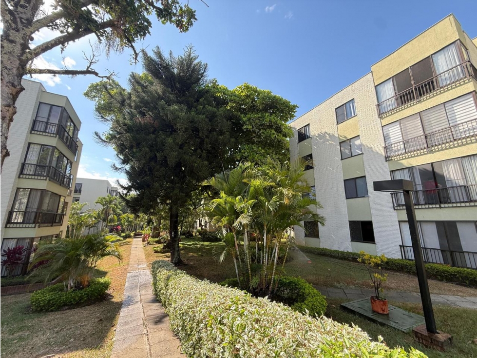 VENTA APARTAMENTO EN MULTICENTRO ZONA SUR
