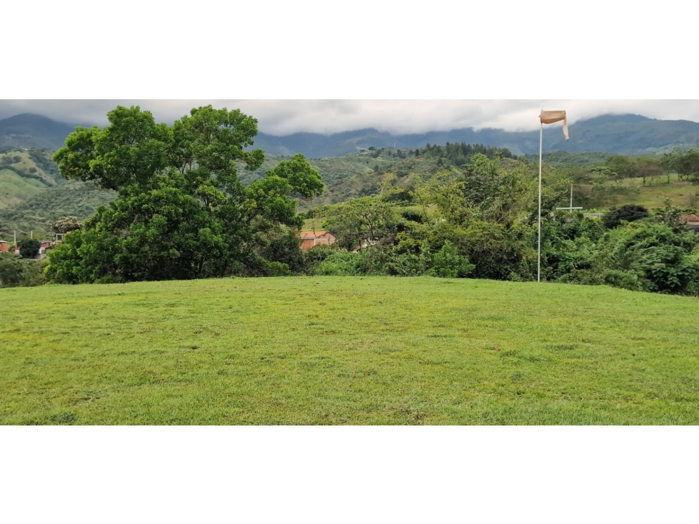 VENTA DE LOTE PARCELACION LOS LAGOS " PALMIRA" — foto 3