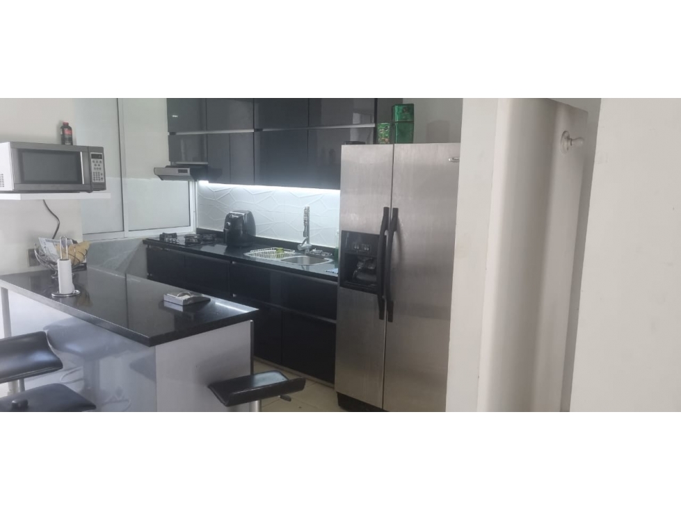 VENTA CASA DE TRES PISOS EN CONDOMINIO BARRIO CIUDAD JARDIN - SUR CALI — foto 6