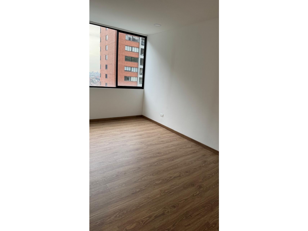 APTO EN VENTA ENVIGADO EL TRIANON