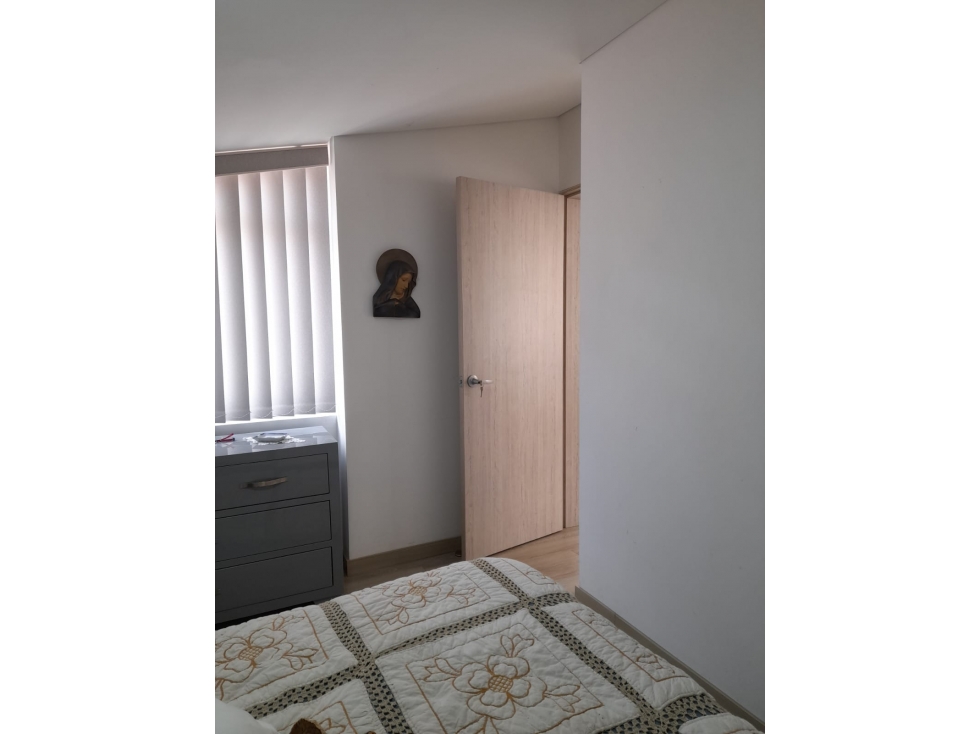 CASA EN VENTA, EL RETIRO PURO CUERO — foto 2