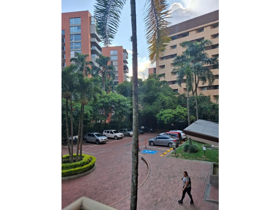 APTO EN VENTA POBLADO ALEJANDRIA — foto 2