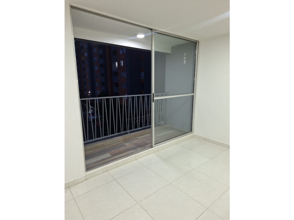 APARTAMENTO EN VENTA PISO 3 ITAGUI EL GUAYABO — foto 5
