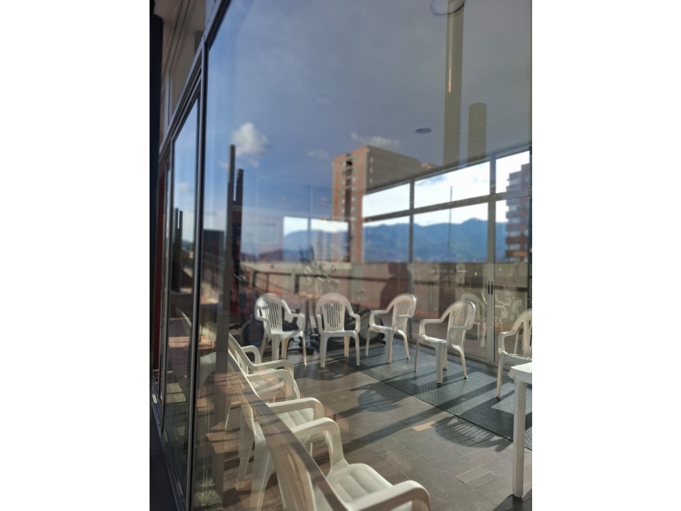 APTO EN VENTA MEDELLIN LOS COLORES — foto 3