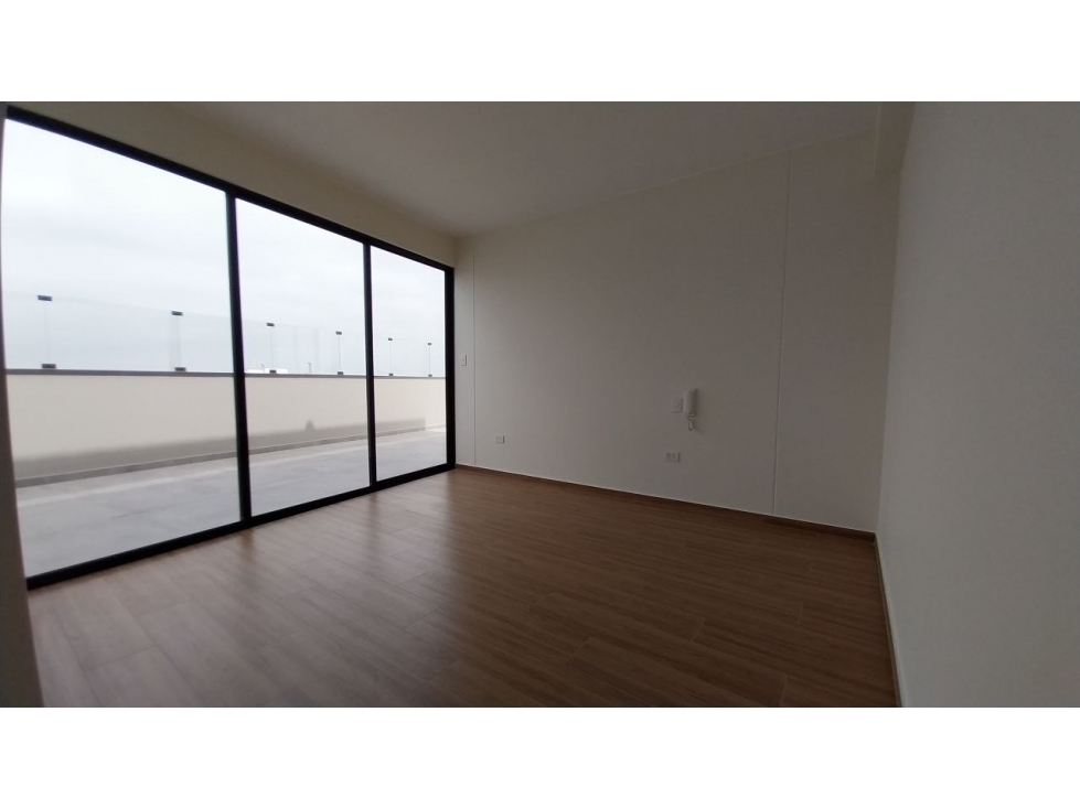 AMPLIO DUPLEX 4 DORMS + PISCINA Y COCHERA DOBLE. — foto 4