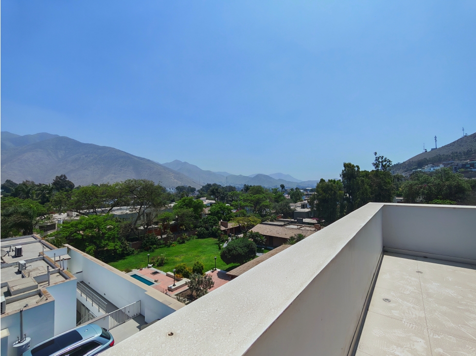HERMOSA CASA EN LA PLANICIE 5 DORMITORIOS + PISCINA. — foto 4