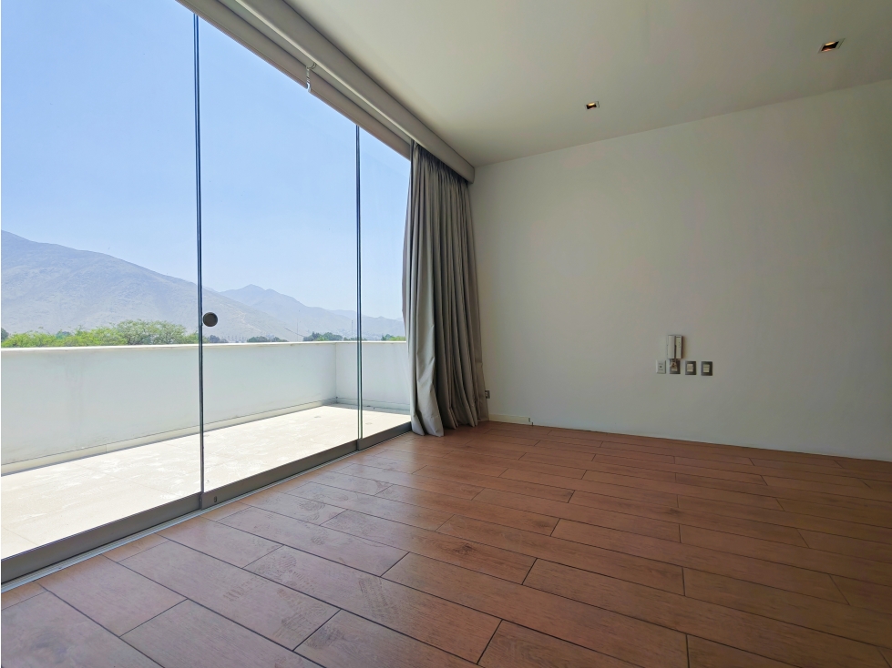 HERMOSA CASA EN LA PLANICIE 5 DORMITORIOS + PISCINA. — foto 6