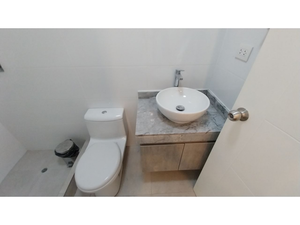 DEPA DE ESTRENO EN VENTA 3 DORMITORIOS EN SURQUILLO, LA CALERA - 6