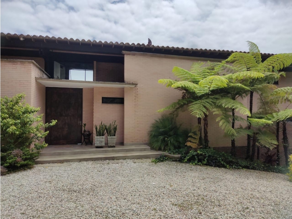 VENDO CASA DIVINA VEREDA QUIRAMA