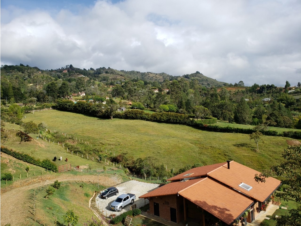 Vendo Lote a 5 Minutos del Aeropuerto José Maria Córdoba, Rionegro