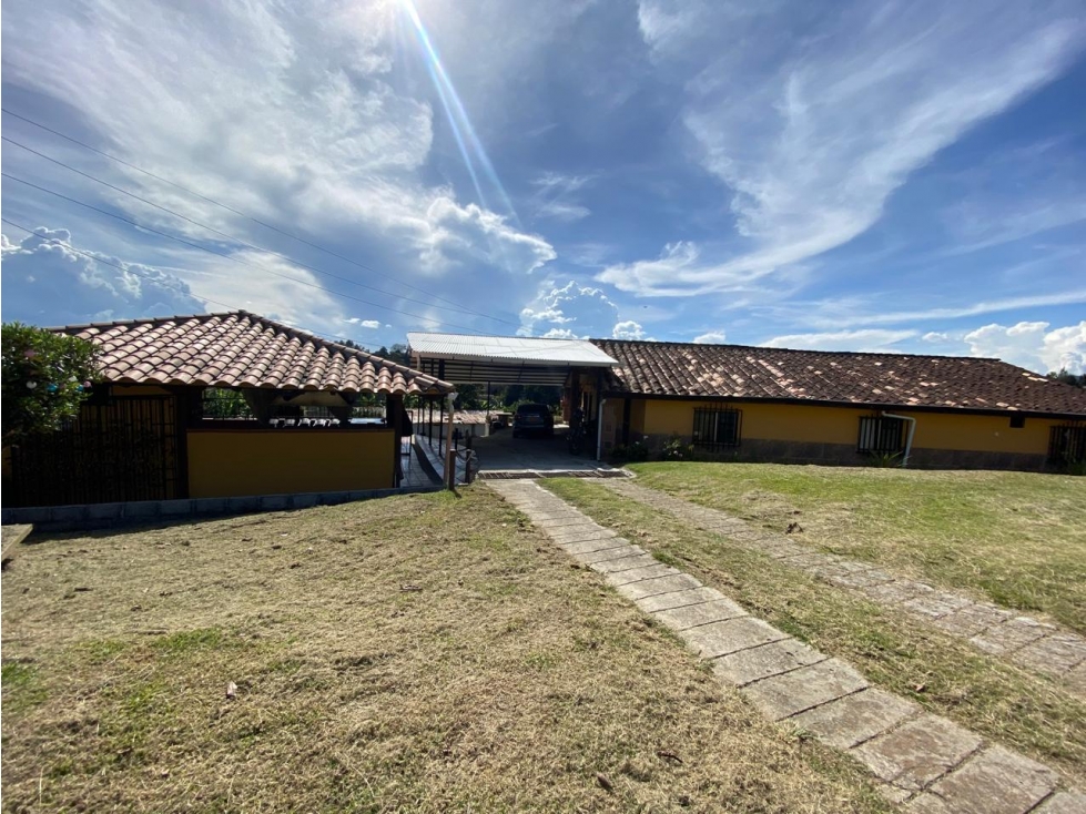 SE VENDE FINCA EN RIONEGRO ANTIOQUIA — foto 2