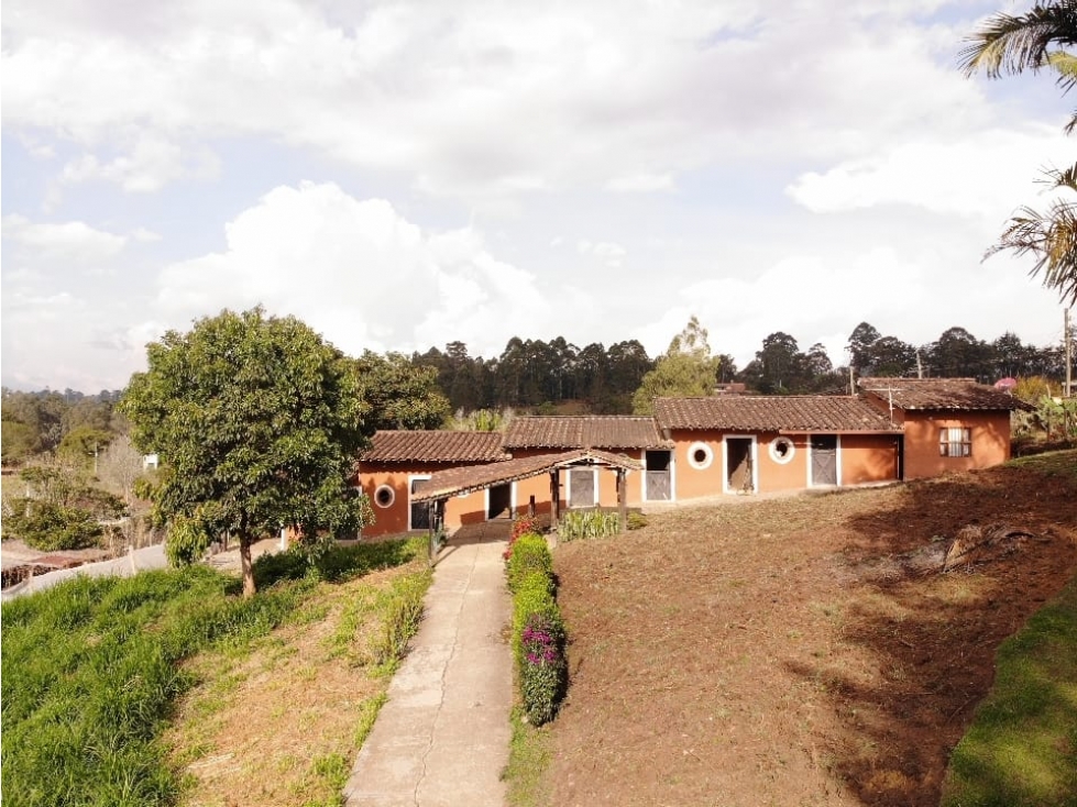 SE ARRIENDA/VENDE FINCA EN RIONEGRO — foto 2