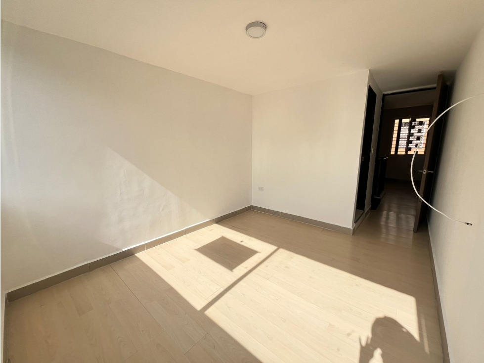 SE VENDE CASA EN SAN ANTONIO DE PEREIRA — foto 5