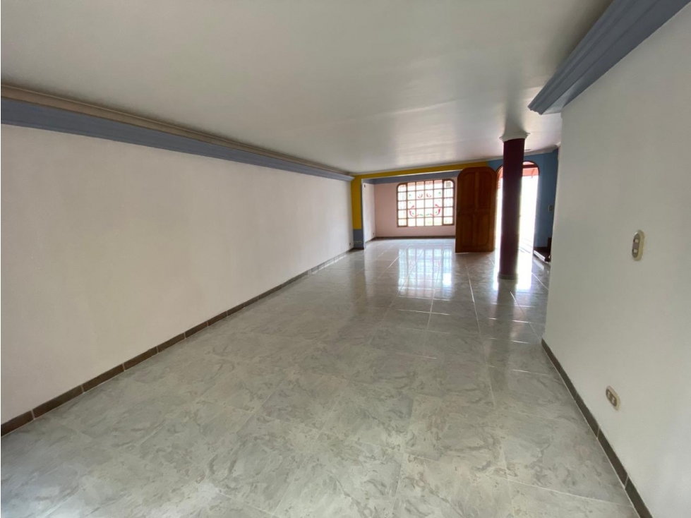SE VENDE CASA EN SAN ANTONIO DE PEREIRA