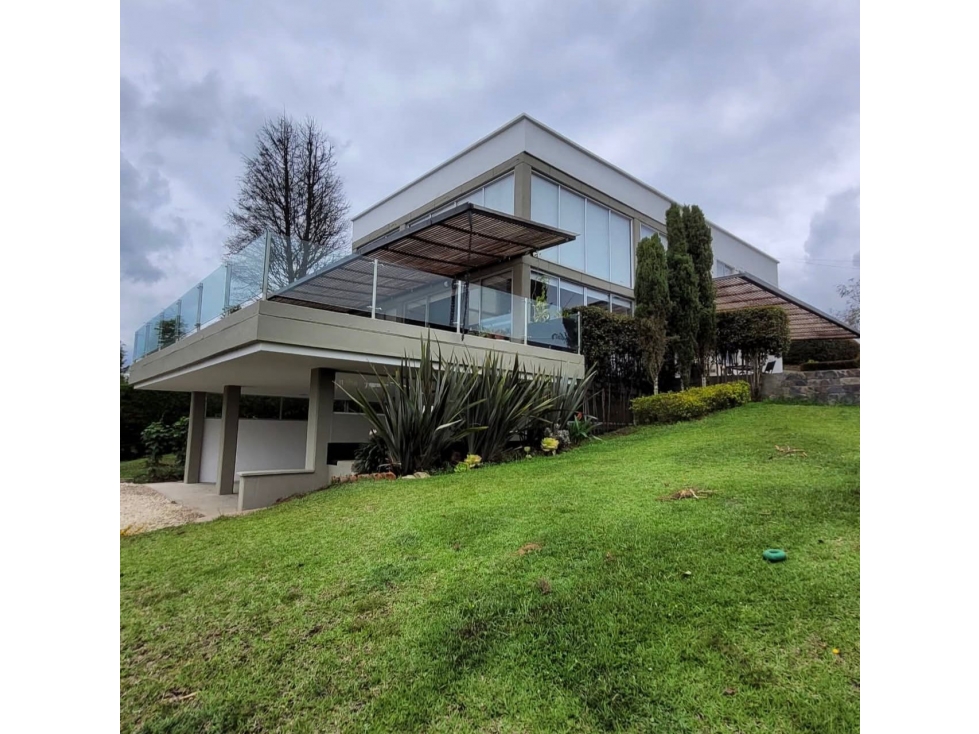 SE VENDE FINCA EN RIONEGRO ANTIOQUIA — foto 2