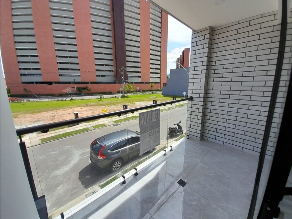 SE ARRIENDA/VENDE CASA EN RIONEGRO SECTOR BARRO BLANCO — foto 4