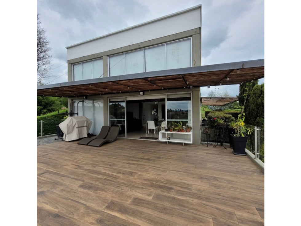 SE VENDE FINCA EN RIONEGRO ANTIOQUIA — foto 3