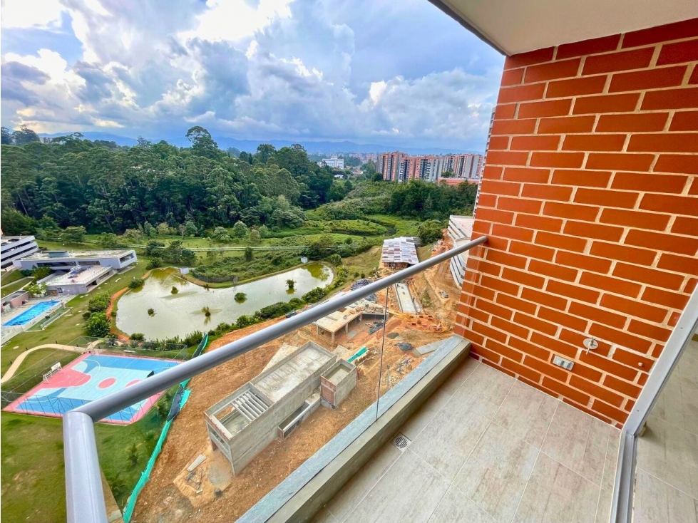 Exclusivo Apartamento en Rionegro con Vista al Lago y Amenidades Top — foto 5