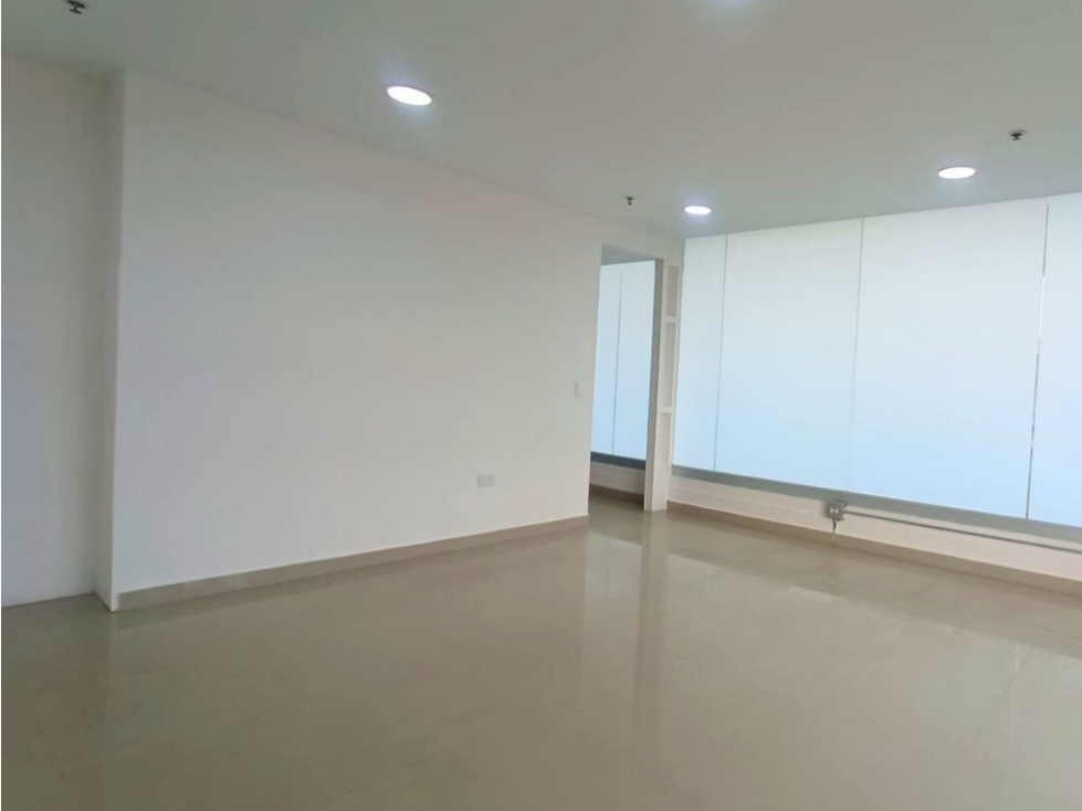Río del Este - Parque Comercial — foto 6