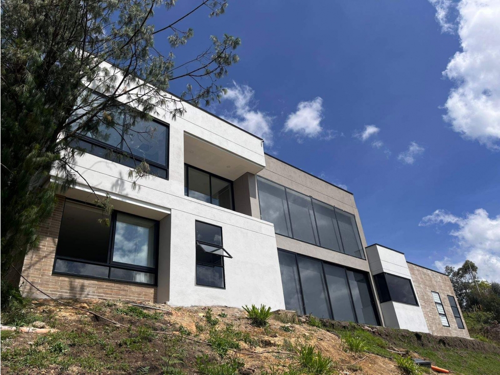 Casa campestre en Guarne 206 m2 en Venta | Lote 2.500 m2 — foto 4