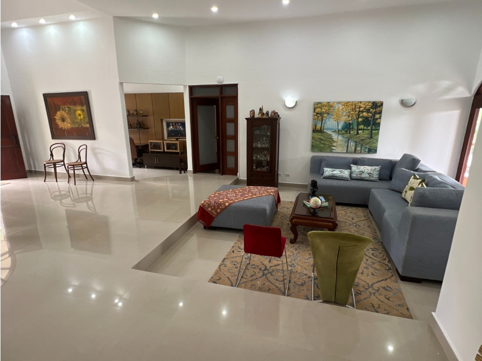 Casa 630m2 en el Alto de las Palmas - Lote de 10.000 m2 — foto 4