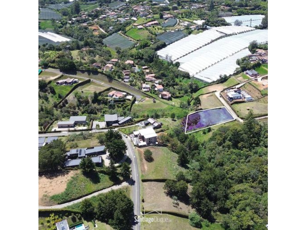 Lote-Construye Tu Casa en Entorno Natural Privilegiado — foto 2