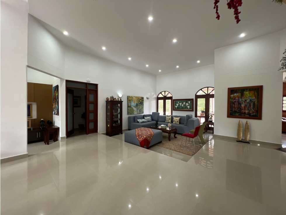Casa 630m2 en el Alto de las Palmas - Lote de 10.000 m2 — foto 5
