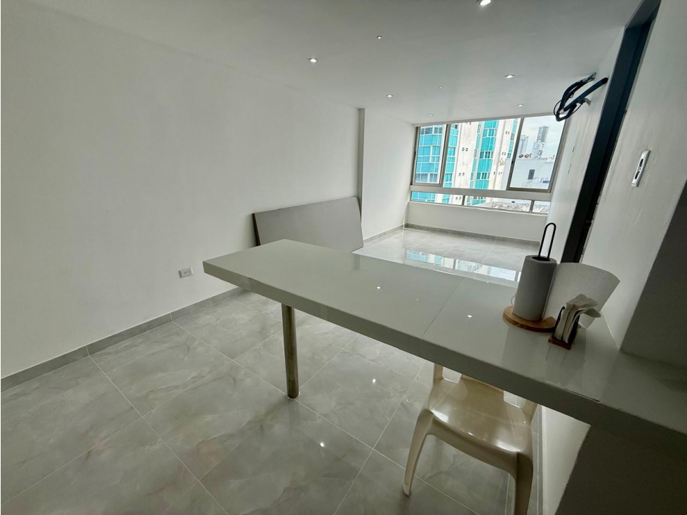 SE VENDE APARTAMENTO EN EL LAGUITO — foto 2